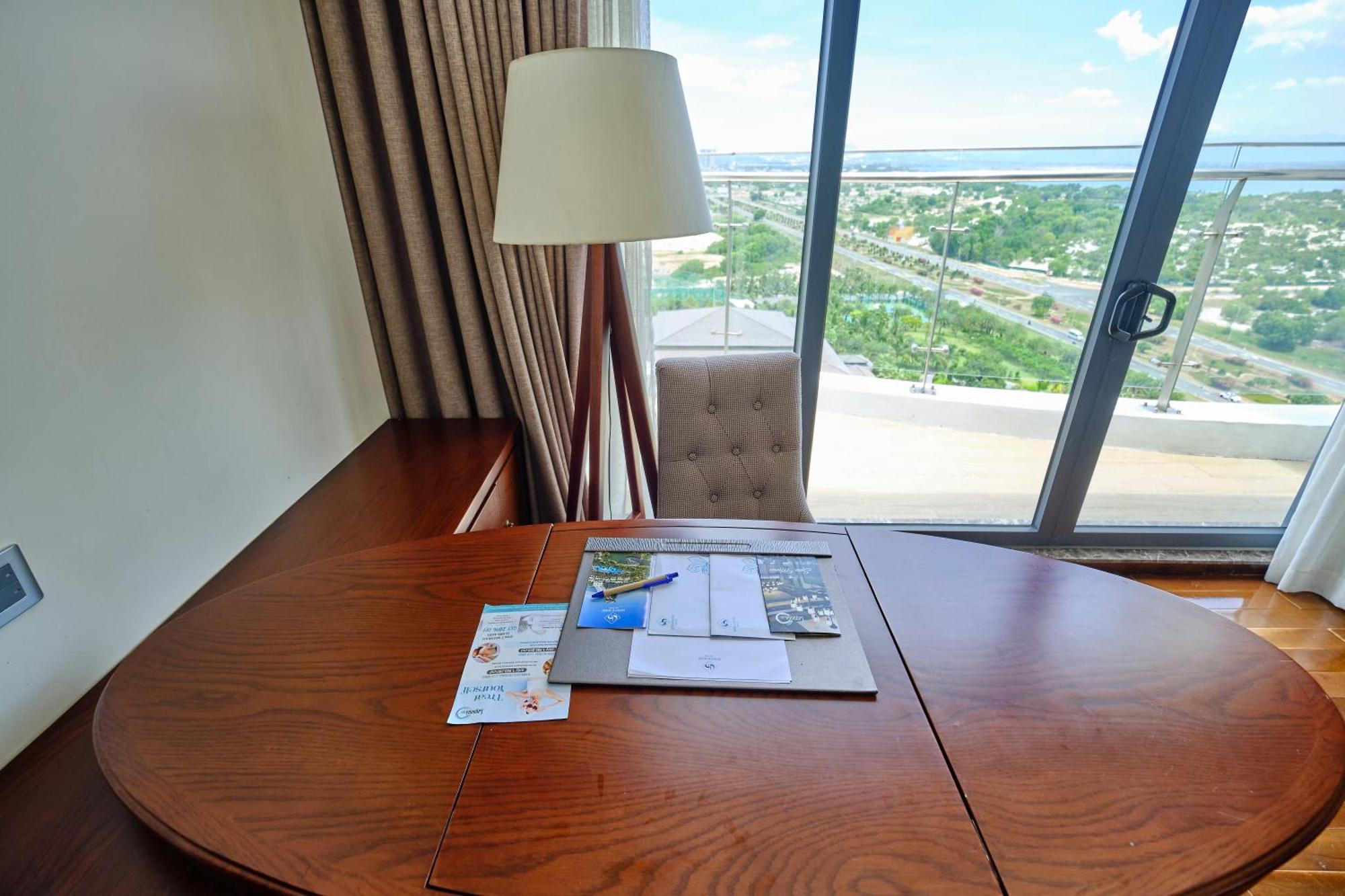 Duyen Ha Resort Cam Ranh Exterior foto